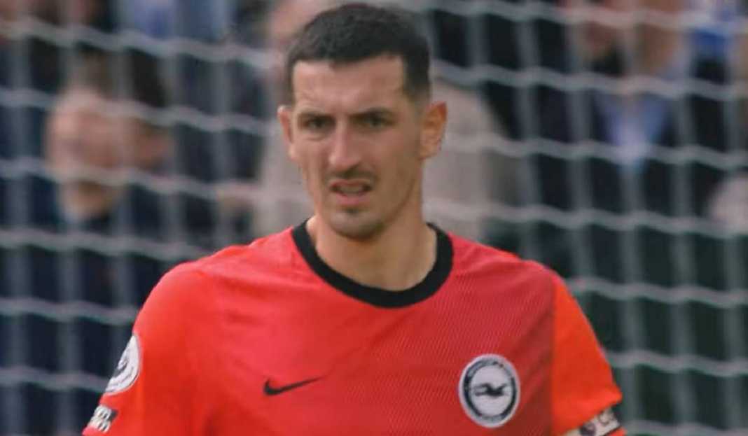 Lewis Dunk Tampil untuk Brighton (1) Awas, Brighton Siap Kasih Kejutan di Liga Europa