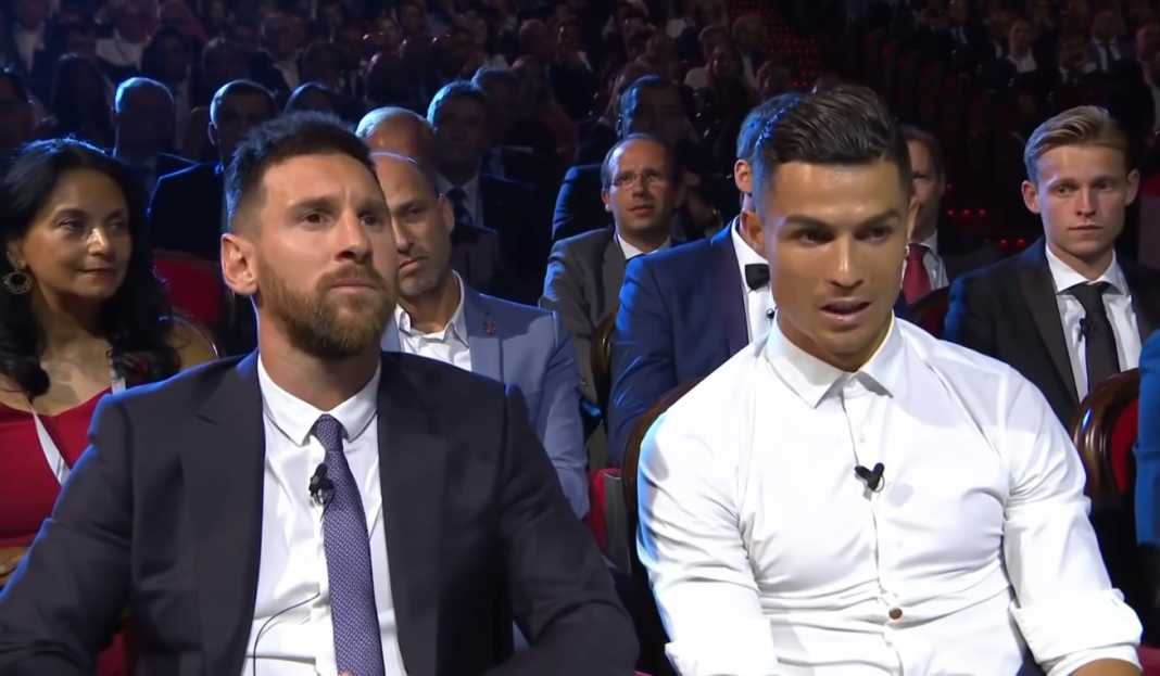 Lionel Messi duduk bareng Cristiano Ronaldo Diabaikan di Ballon D'Or 2023, Ronaldo Sebut Persaingannya Dengan Messi Sudah Berakhir