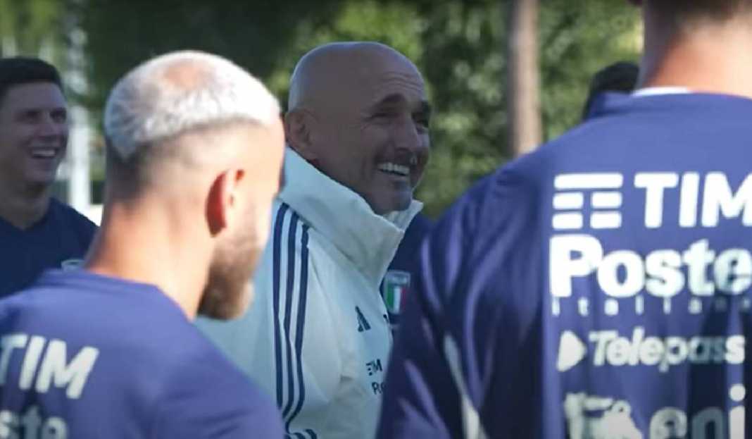 Luciano Spalletti Pimpin Latihan Timnas Italia Debut Luciano Spalletti Poles Timnas Italia Dapat Sorotan