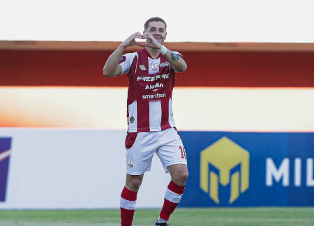 Messidoro usai mencetak gol penentu kemenangan Persis Solo 2-1 atas RANS Nusantara - sumber foto X PersisOfficial