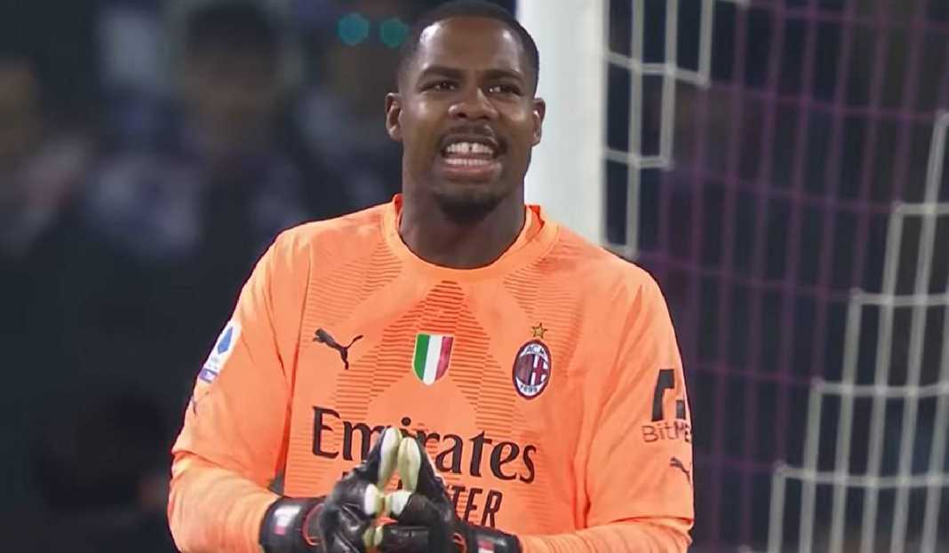 Mike Maignan Tampil untuk AC Milan di Serie A Alasan AC Milan Ingin Pagari Mike Maignan Lebih Lama
