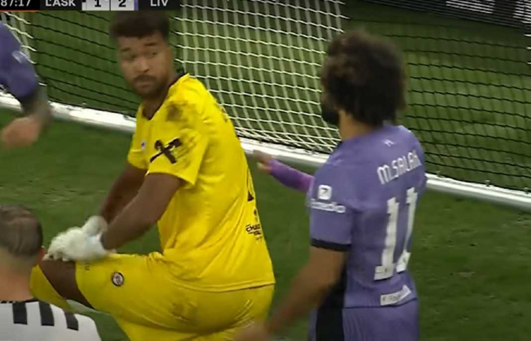 Mohamed Salah usai mencetak gol ketiga Liverpool di kandang LASK Mohamed Salah usai mencetak gol ketiga Liverpool di kandang LASK