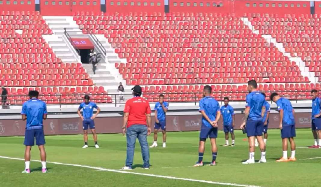 Pemanasan Jelang Arema FC Kontra Persikabo 1973 Hadapi Persebaya Surabaya, Arema FC Bidik 2 Target