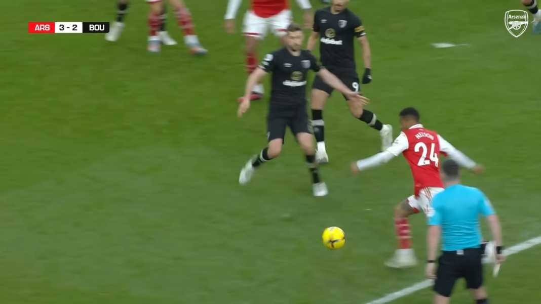 Reiss Nelson mencetak gol ke gawang Bournemouth Data Permainan Membuat Arsenal Tak Sabar Nantikan Laga Tandang di The Cherries