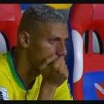 Gagal Gol Saat Peluang Emas, Richarlison Menangis di Bangku Cadangan Brasil