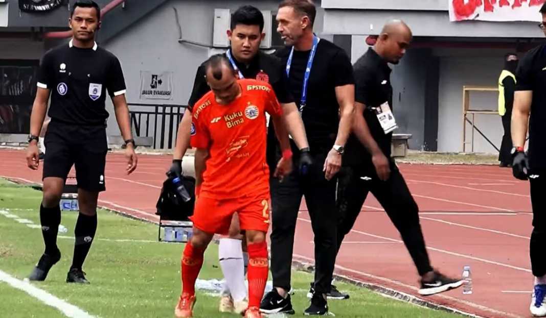Riko Simanjuntak Cedera Lawan Persib Cedera di Laga Persija Jakarta Kontra Persib, Bagaimana Kondisi Riko Simanjuntak?