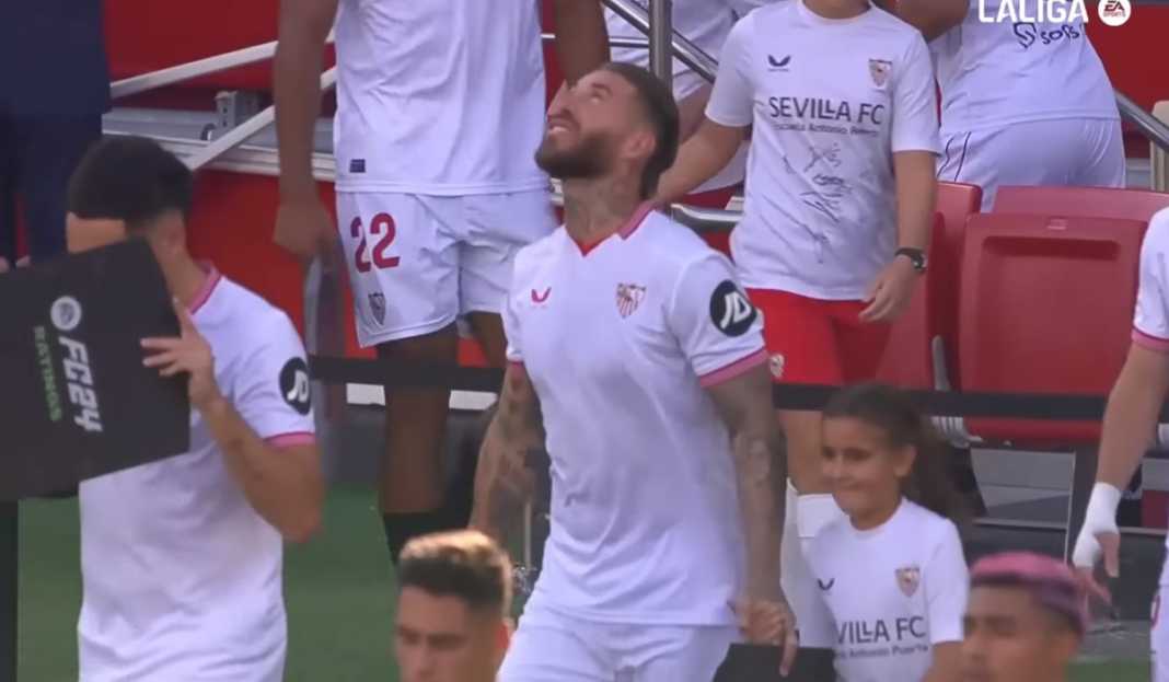 Sergio Ramos di laga kontra Las Palmas Prediksi Liga Champions : Sevilla Berharap Gelar Liga Europa Jadi Modal Lawan Lens