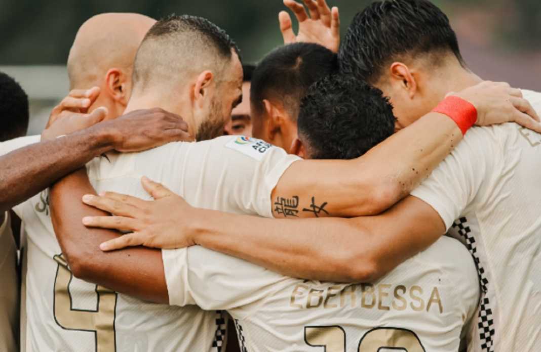 Skuad Bali United usai mencetak gol ke gawang Stallion Laguna - sumber foto X BaliUtd Skuad Bali United usai mencetak gol ke gawang Stallion Laguna - sumber foto X BaliUtd