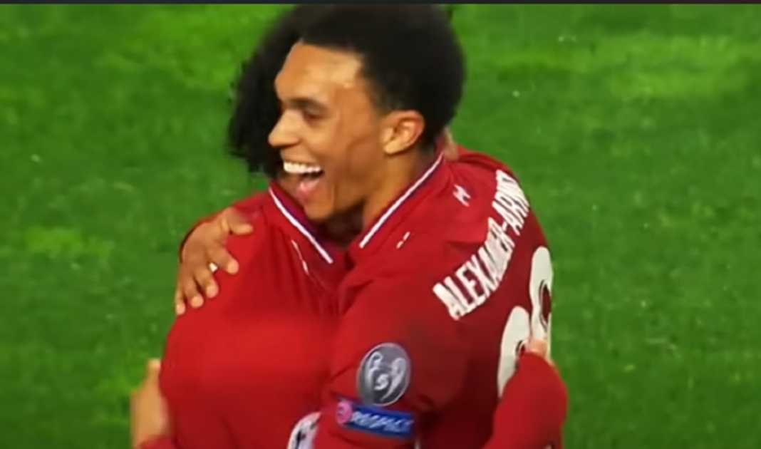 Trent Alexander-Arnold usai berkontribusi pada gol Mo Salah Trent Alexander-Arnold usai berkontribusi pada gol Mo Salah