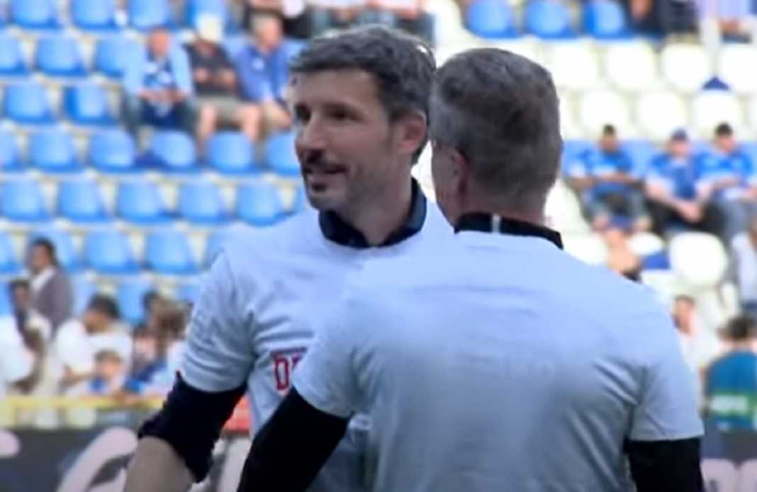 Van Bommel Saat Membawa Royal Antwerp Jadi Juara Musim Lalu Van Bommel Saat Membawa Royal Antwerp Jadi Juara Musim Lalu