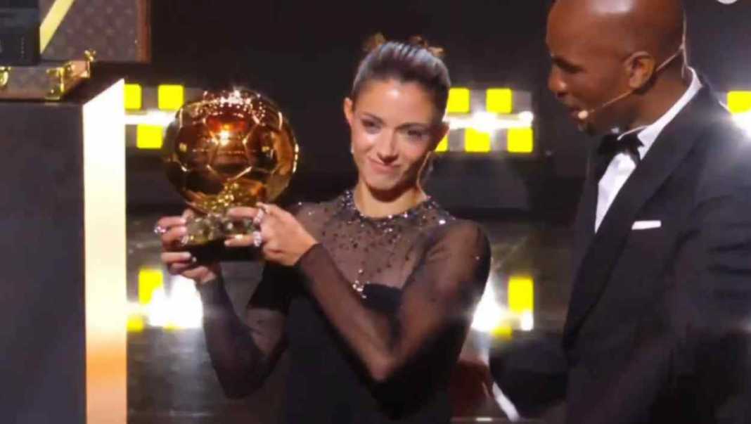 Aitana Bonmati terpilih sebagai pesepakbola wanita terbaik dunia dan raih trofi Ballon dOr 2023 Aitana Bonmati terpilih sebagai pesepakbola wanita terbaik dunia dan raih trofi Ballon dOr 2023
