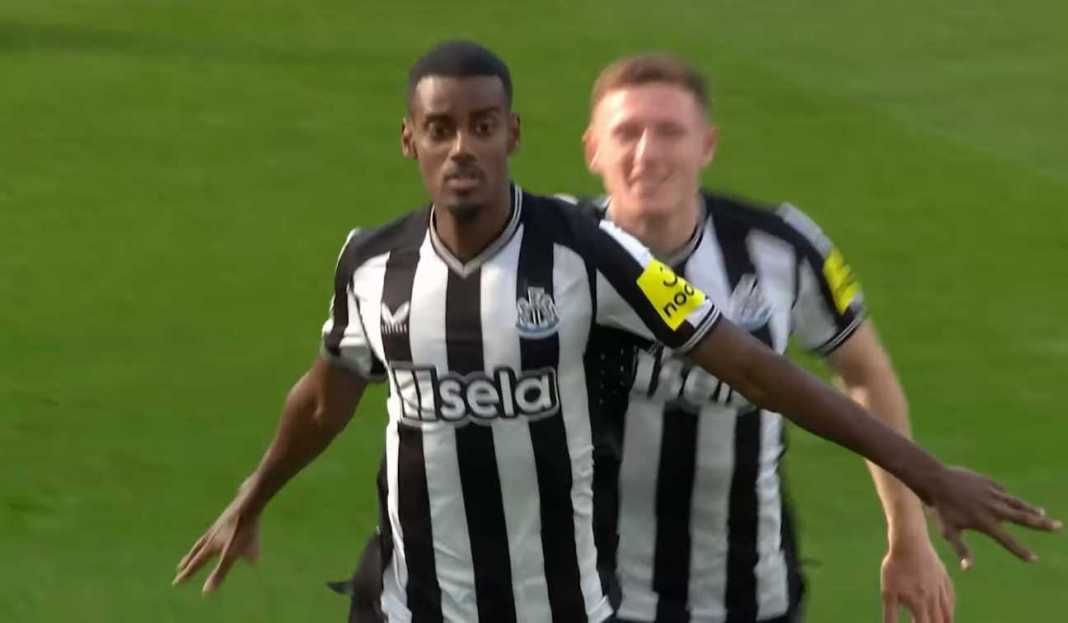 Alexander Isak rayakan gol ke gawang West Ham Newcastle United Jamu The Eagles Dengan Lima Kemenangan dari Tujuh Laga Terakhir