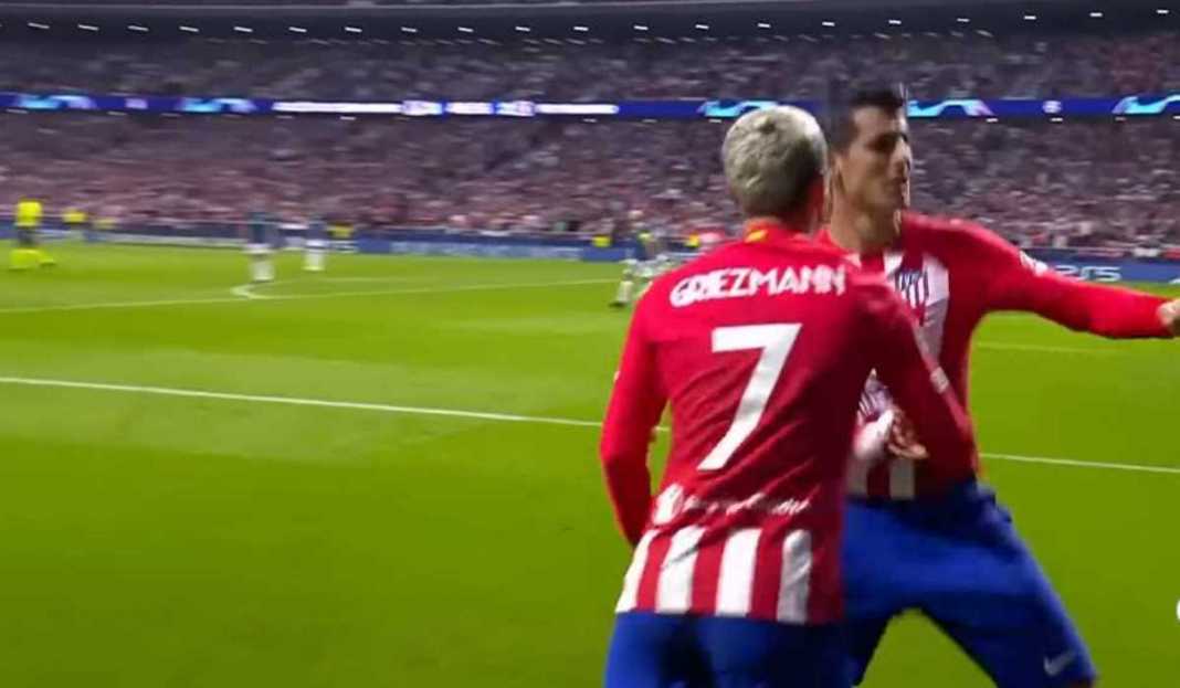 Alvaro Morata dan Antoine Griezmann rayakan gol Prediksi Celtic vs Atletico Madrid, Los Rojiblancos Incar Tujuh Kemenangan Beruntun