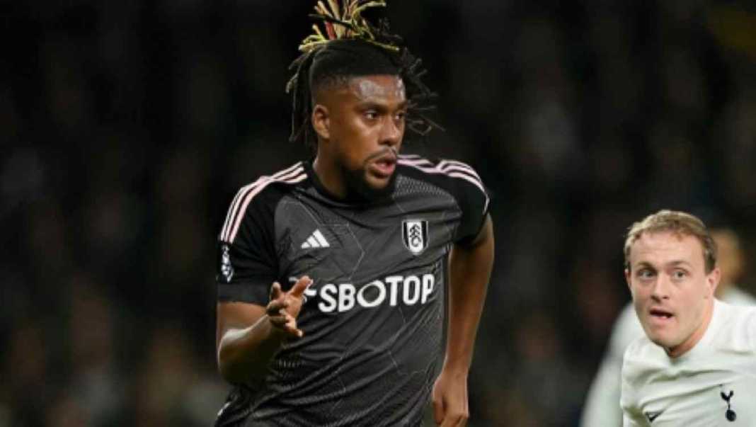 Calvin Bassey kontra Tottenham, Liga Inggris Dua Gol Tottenham Tadi Malam Diawali Dua Kali Blunder Pemain Ini