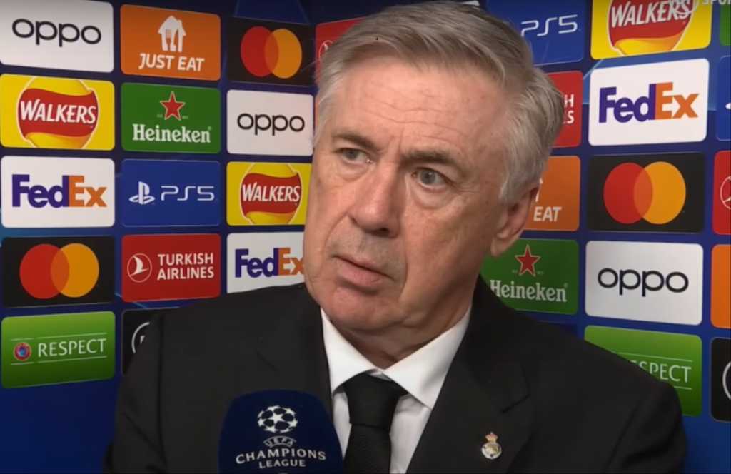 Carlo Ancelotti dalam sebuah wawancara