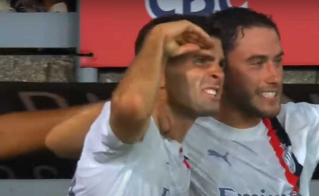 Christian Pulisic dalam sebuah laga di AC Milan Christian Pulisic dalam sebuah laga di AC Milan