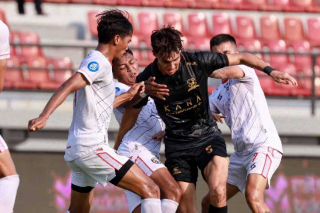 Duel Arema FC vs Madura United Duel Arema FC vs Madura United