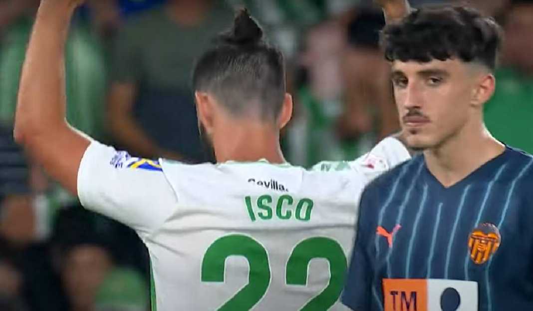 Duel Pemain Real Betis vs Valencia Gabriel Paulista Bongkar Penyebab Valencia Kalah Telak Kontra Real Betis