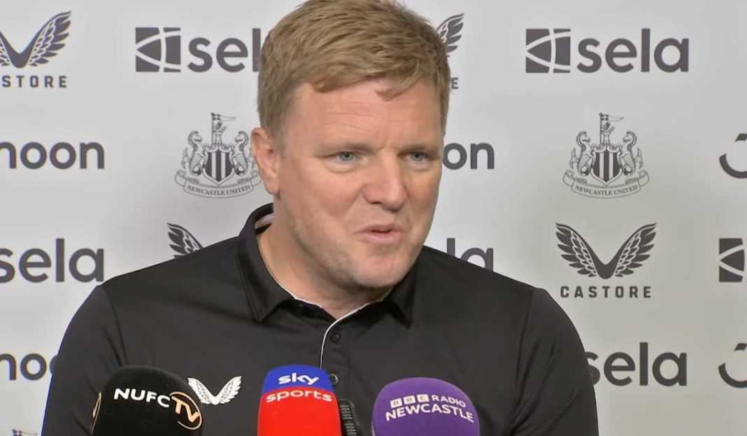 Eddie Howe di konferensi pers Newcastle United Eddie Howe Ungkap Kondisi Tim Newcastle Jelang Hadapi Raja Clean Sheet Liga Inggris