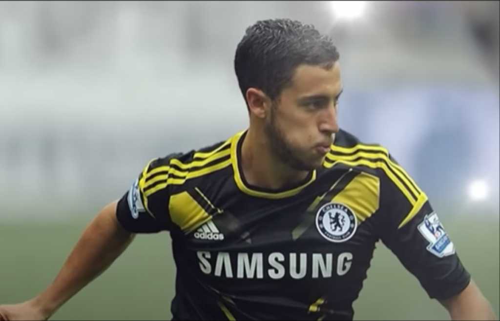 Eden Harzard Saat masih membela Vatur