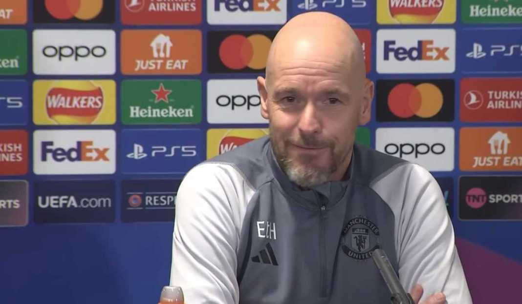 Erik ten Hag dalam konferensi pers Manchester United Ten Hag Minta Manchester United Persembahkan Kemenangan Untuk Bobby Charlton