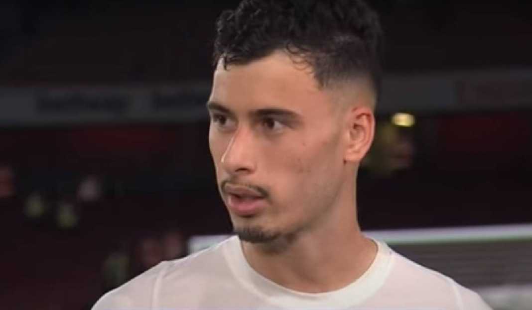 Gabriel Martinelli Sedang Wawancara Usai Laga Arsenal Kontra Manchester City Gabriel Martinelli Ungkap Rasanya Jadi Penentu Kemenangan Arsenal Lawan The Citizens