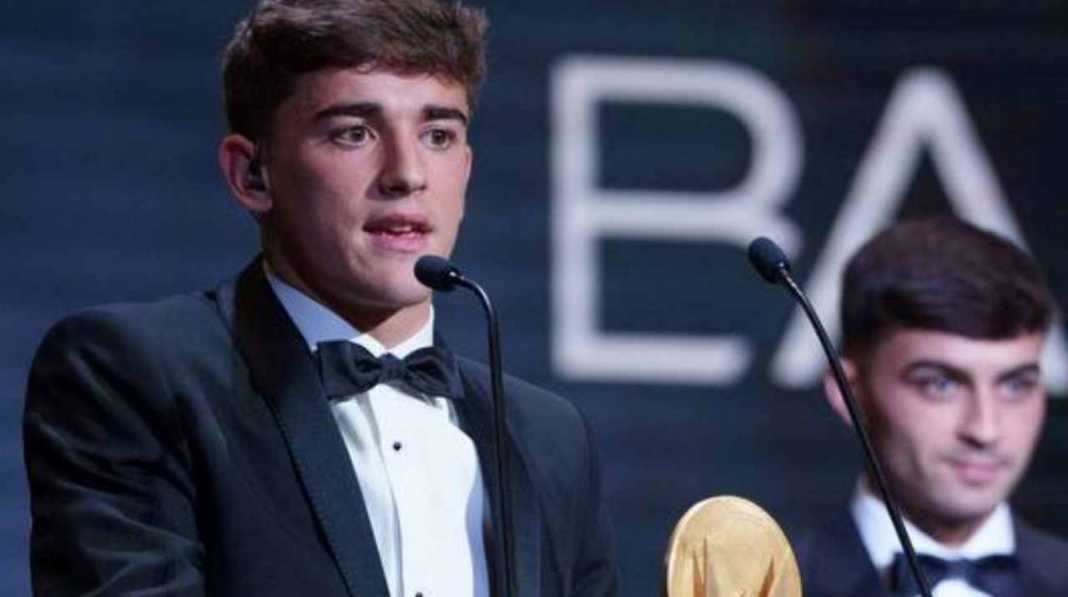 Gavi menerima Kopa Trophy Selain Ballon d'Or, Masih Ada Lima Penghargaan Lain, Termasuk Kopa Trophy