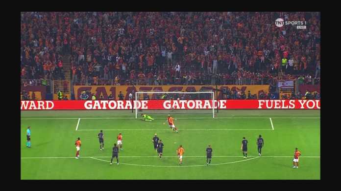 Sayang Galatasaray Gagal Menang, Mauro Icardi Sudah Tirukan Penalti Messi