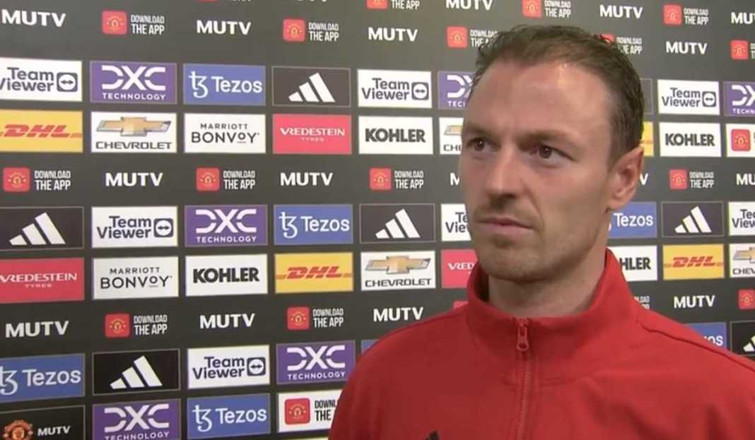 Jonny Evans dalam wawancara usai pertandingan Jonny Evans Sebut Manchester United Tak Layak Dihukum Penalti, Wasit Nggak Adil?