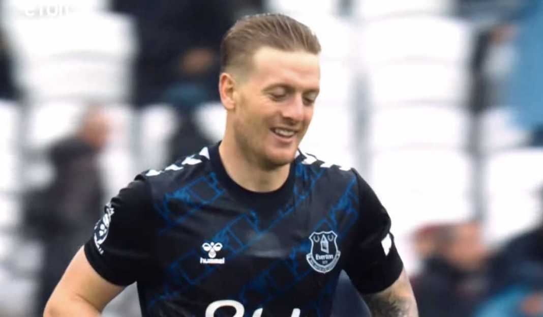 Jordan Pickford sebelum laga melawan West Ham Burnley Sudah Kalah Enam Kali Dalam Delapan Lawatan Terakhir ke Goodison Park