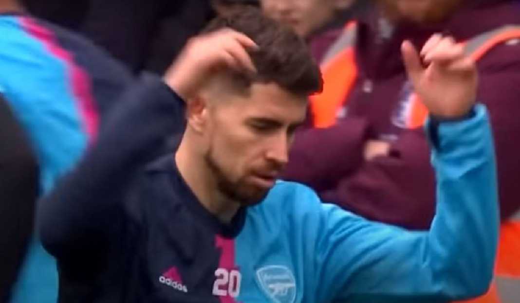 Jorginho Sedang Pemanasan di Laga Arsenal Tampil Lawan Bournmouth, Jorginho Ukir Rekor di Liga Inggris