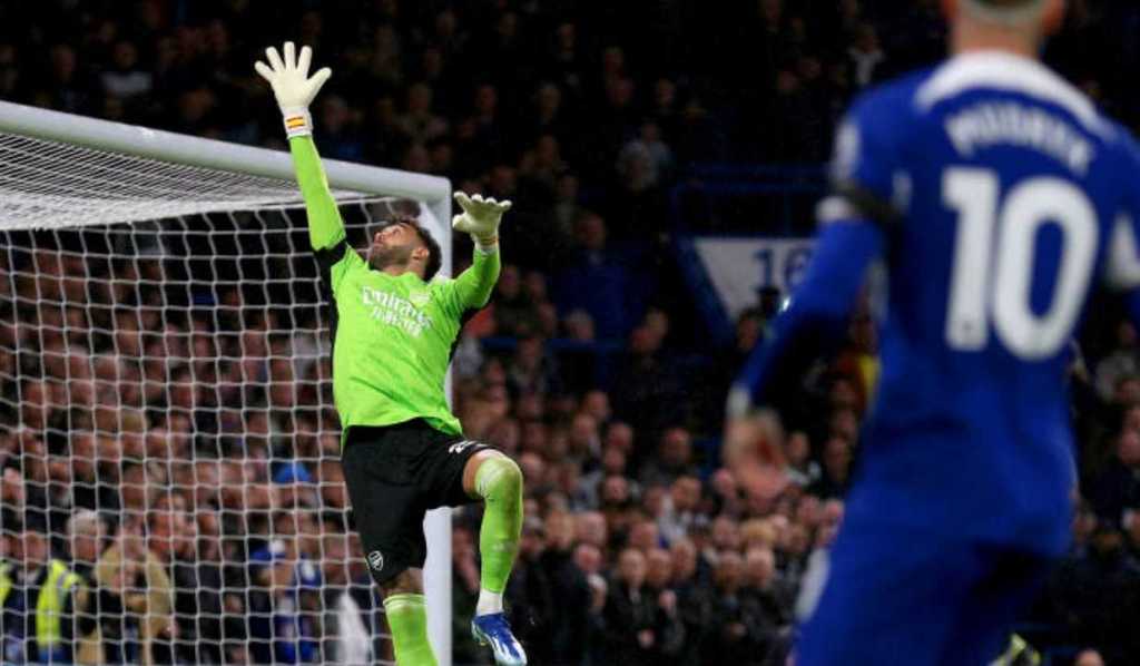 Kiper Arsenal David Raya saat melawan Chelsea