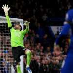 Kiper Arsenal David Raya saat melawan Chelsea