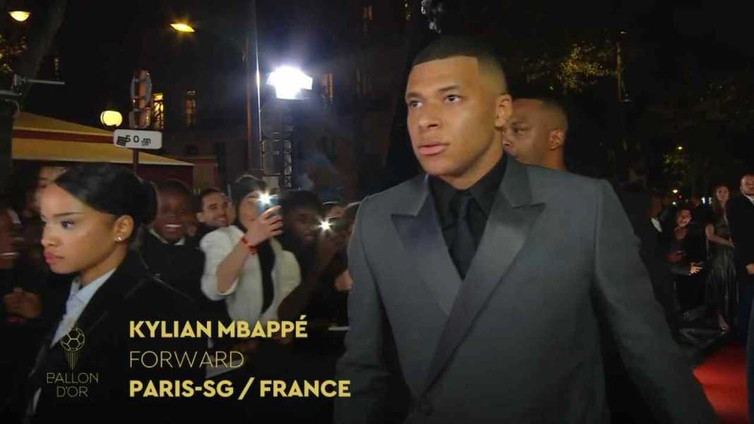 Kylian Mbappe datang di Ballon d'Or Ranking Ballon d'Or 2023, Benzema, Salah dan Mereka yang Terlempar 10 Besar