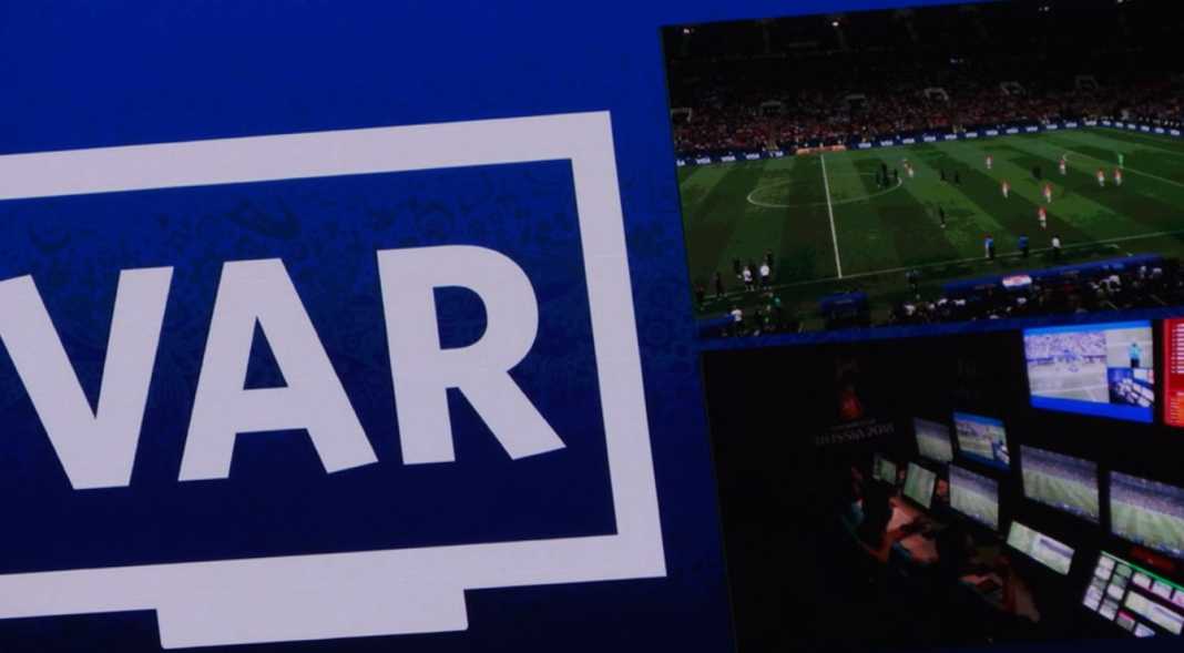 Mengenal Teknologi VAR di Sepak Bola Mengenal Teknologi VAR di Sepak Bola