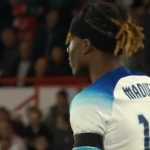 Noni Madueke Berguru Pada Ashley Cole Untuk Tingkatkan Produktivitas Gol dan Assist