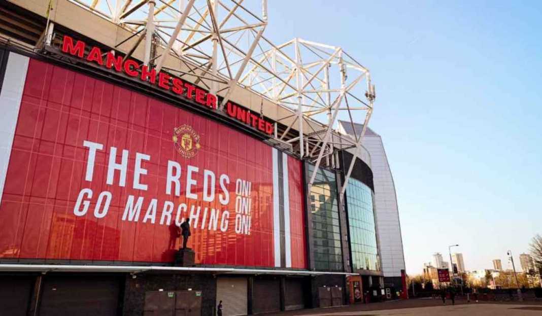 Old Trafford, Manchester United Kiamat Bagi Manchester United! Sheikh Jassim Mundur 100 Persen Usai Tawaran Ditolak Glazer!
