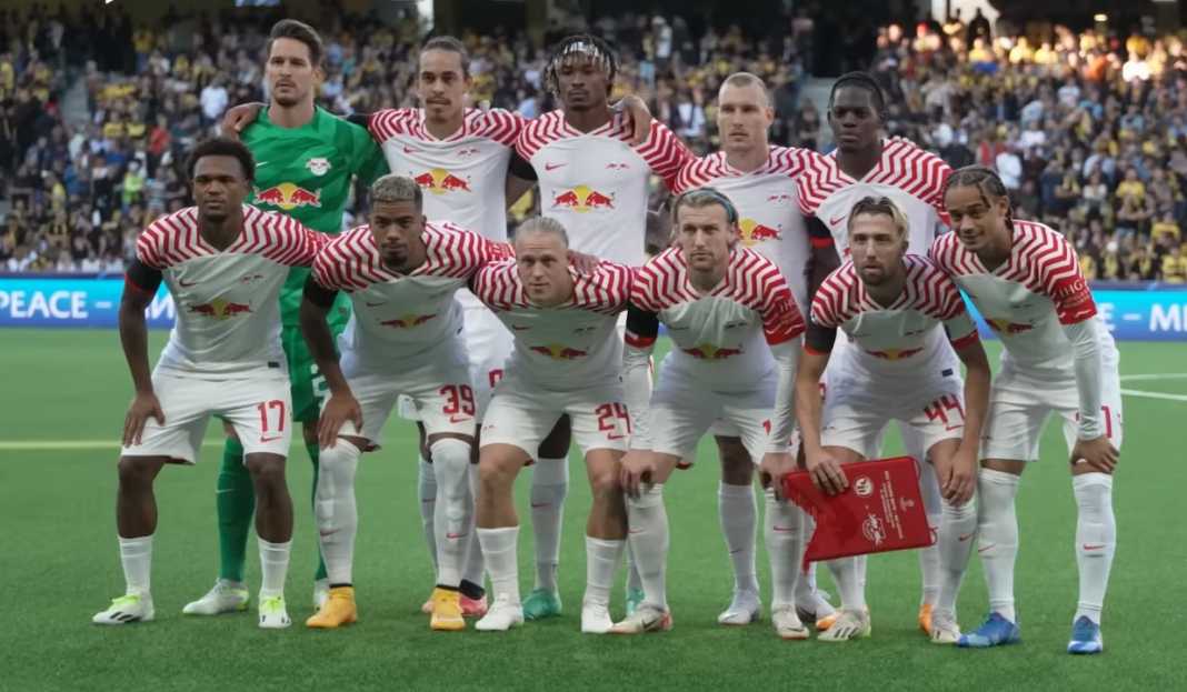 Para pemain RB Leipzig jelang laga melawan Young Boys Prediksi RB Leipzig vs Manchester City : Dua Kali Jamu The Citizens, Die Bullen Tak Pernah Kalah