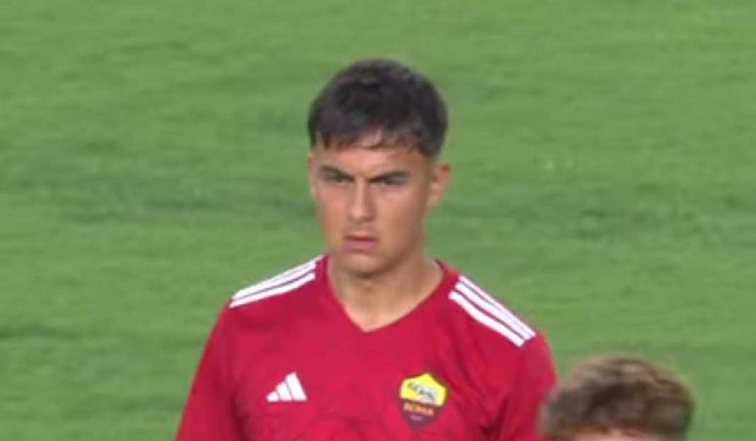 Paulo Dybala Sedang Pemanasa di Laga AS Roma AS Roma Berisiko Tanpa Paulo Dybala Dua Bulan, Kenapa?