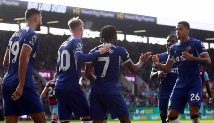 Pemain Chelsea saat merayakan gol mereka di laga Liga Inggris musim 2023-2024