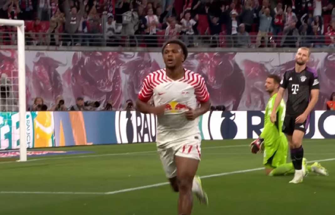 Pemain Leipzig sukses bobol gawang Bayern Munchen di babak pertama Pemain Leipzig sukses bobol gawang Bayern Munchen di babak pertama