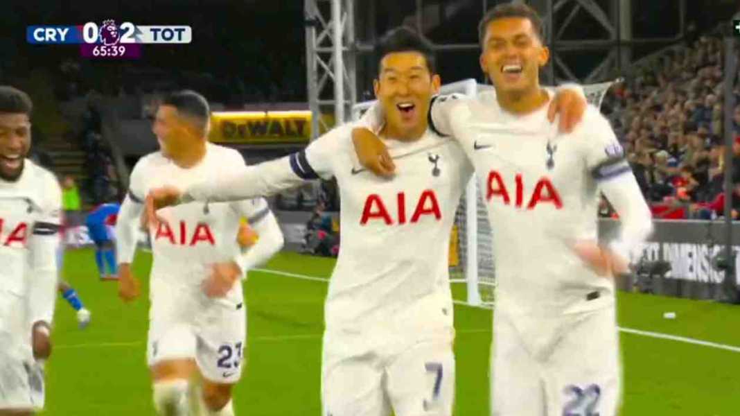 Perayaan gol Son Heung-min ke gawang Crystal Palace Tottenham Pertahankan Puncak Liga Inggris Tanpa Perlawanan Tuan Rumah