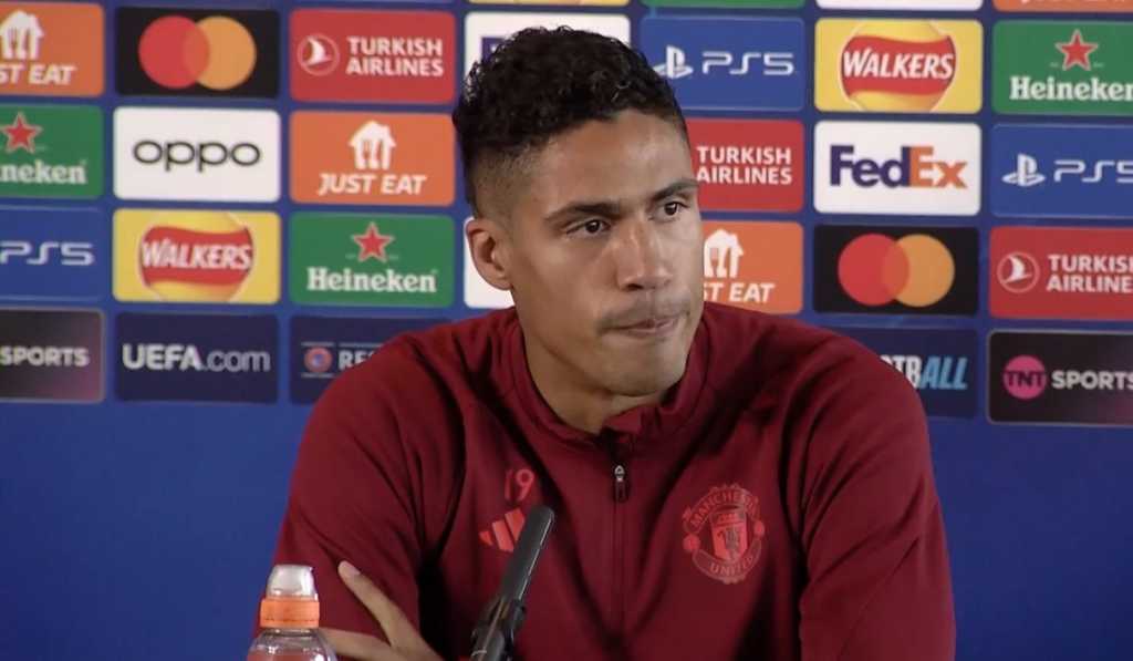 Raphael Varane Optimis Manchester United Punya Peluang Juara Liga Champions