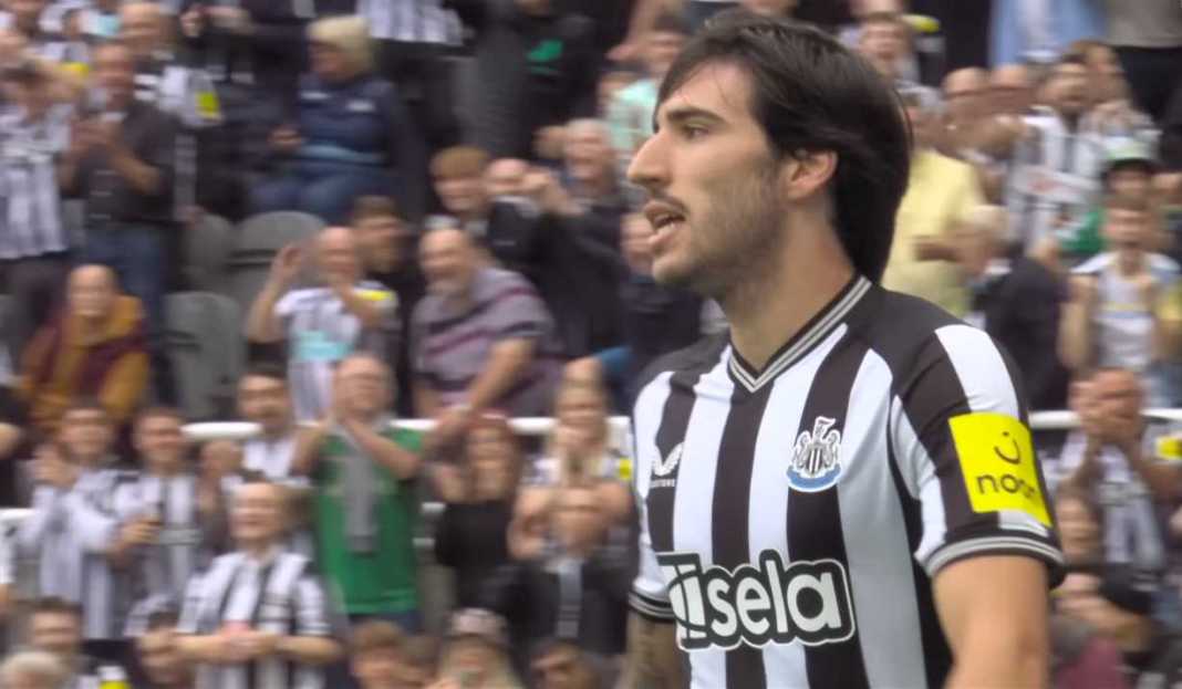 Sandro Tonali diakui agennya kecanduan judi Agen Sandro Tonali Akui Gelandang Newcastle United Sudah Sangat Kecanduan Judi