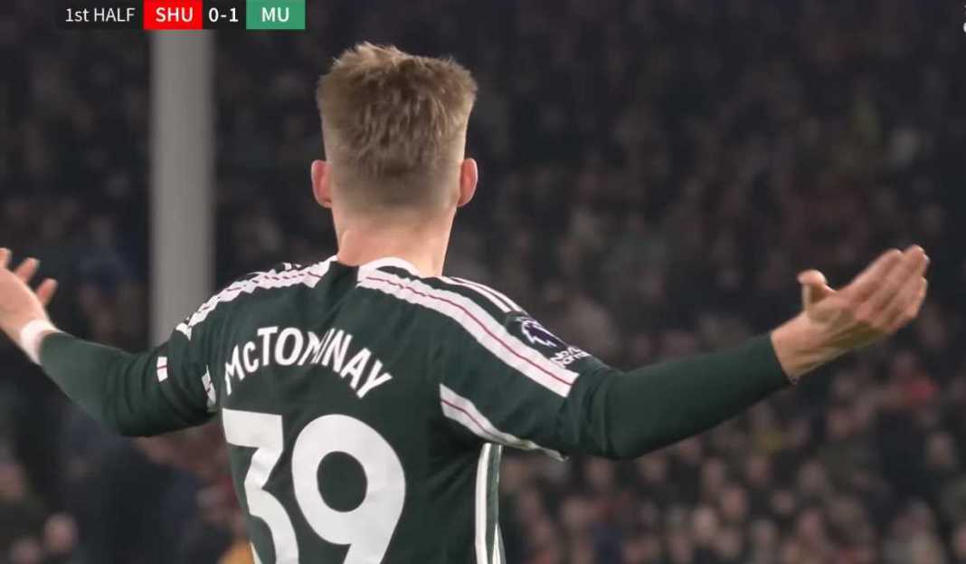 Scott McTominay usai dihukum handball Prediksi Derby Manchester, Tak Pernah Ada Hasil Imbang Dalam Tujuh Pertemuan Terakhir