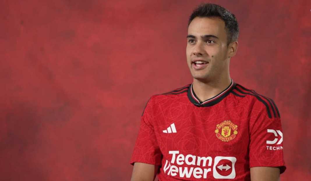 Sergio Reguilon saat sesi tanya jawab dengan fans Sergio Reguilon Pilih Tim Terbaik, Tapi Isinya Pemain Spanyol Semua, Siapa Saja?