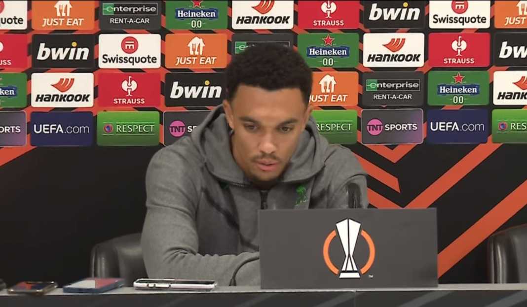 Trent Alexander-Arnold dalam konferensi pers Trent Alexander-Arnold Ungkap Tekad Liverpool Setelah Kekalahan Kontroversial Akhir Pekan