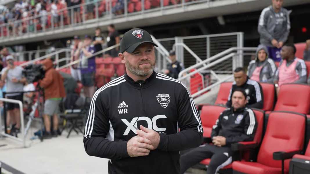 Wayne Rooney yang Lebih Sering Kalah Daripada Menang Malah Dapat Kerjaan di Inggris