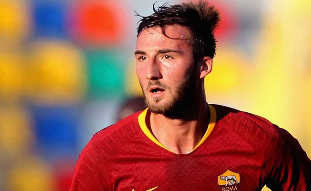 Gelandang Roma Bryan Cristante menjadi incaran sejumlah klub di Eropa usai penampilan impresifnya di bawah asuhan Jose Mourinho