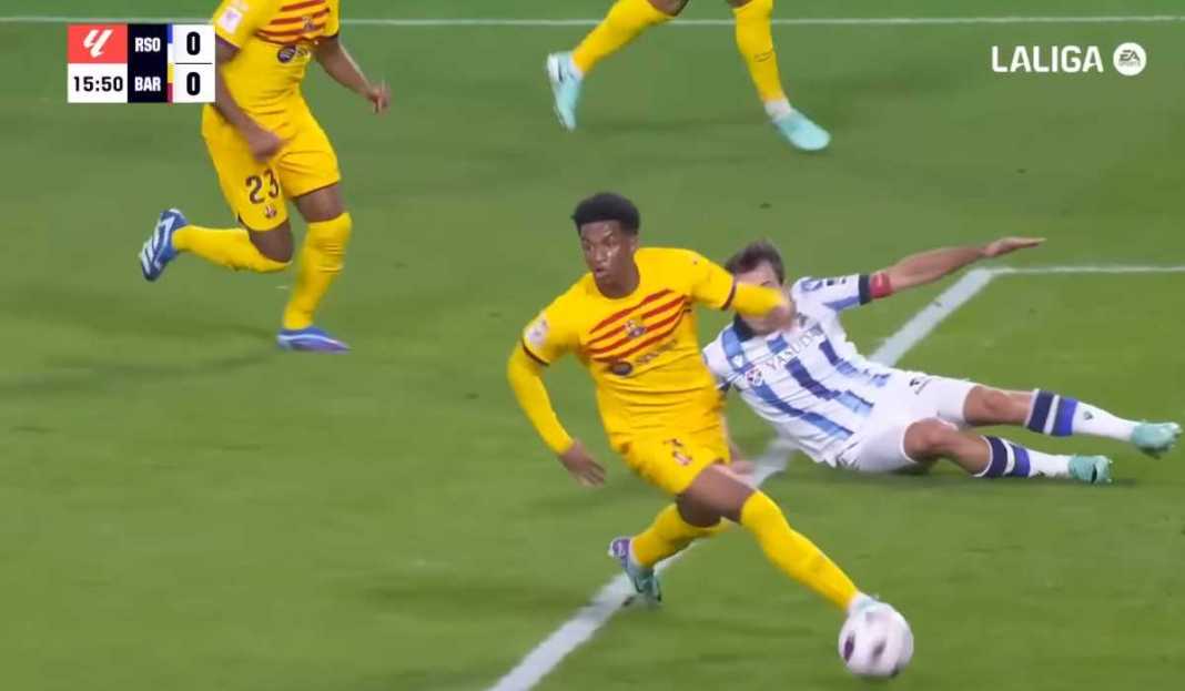 Alejandro Balde di laga melawan Real Sociedad Blaugrana Tak Pernah Kalah Dalam 11 Pertandingan Terbaru Kontra Deportivo Alaves